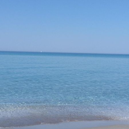 Lormar House Appartement Oristano Buitenkant foto