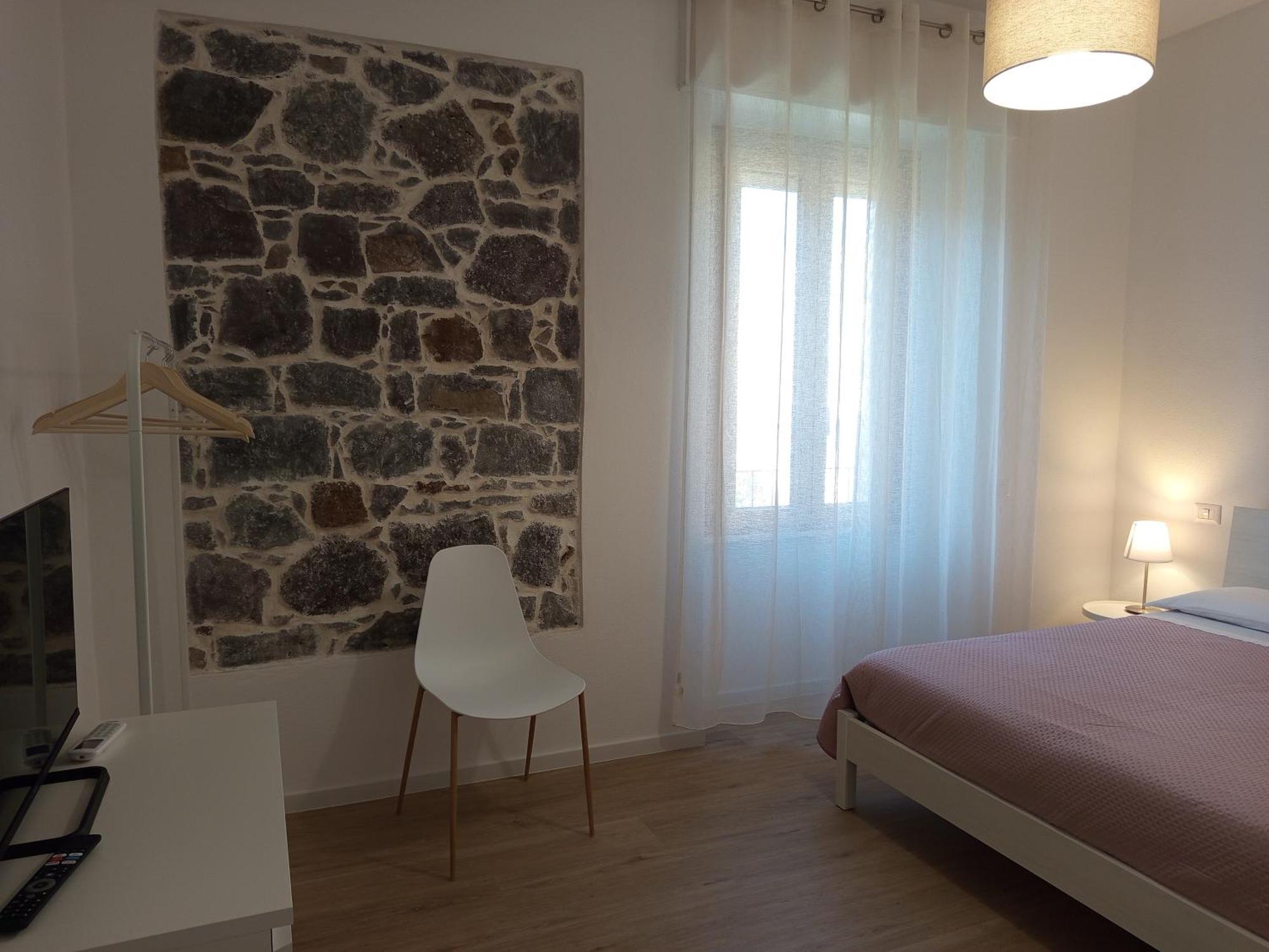 Lormar House Appartement Oristano Buitenkant foto
