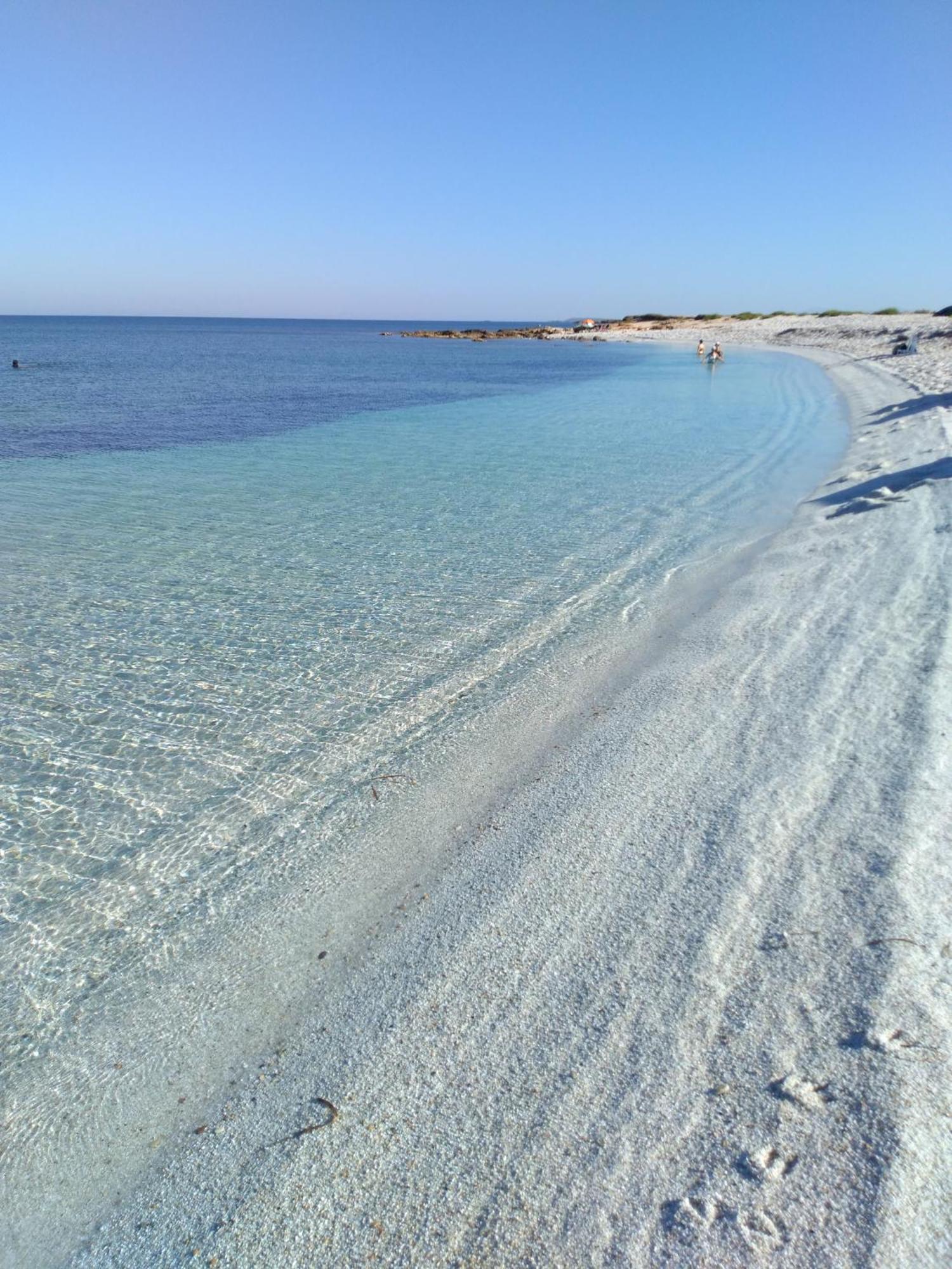 Lormar House Appartement Oristano Buitenkant foto